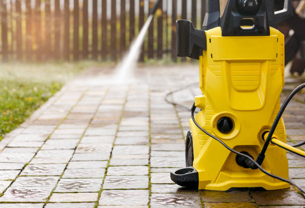 Best Patio and Deck Pressure Washing  in Fruitland Park, FL